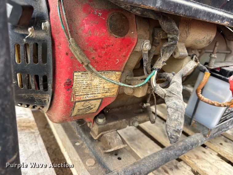 image for item EN0625 Assorted tools