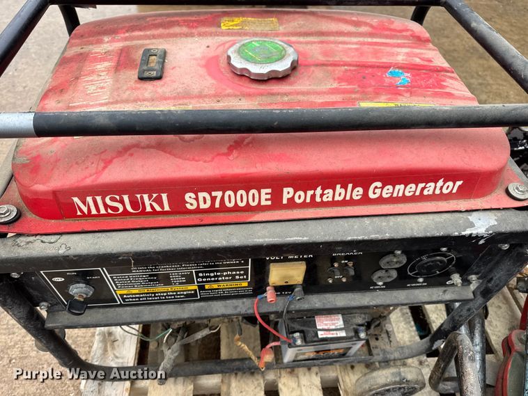 image for item EN0625 Assorted tools