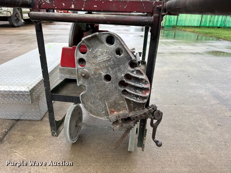 image for item EN0626 Assorted tools