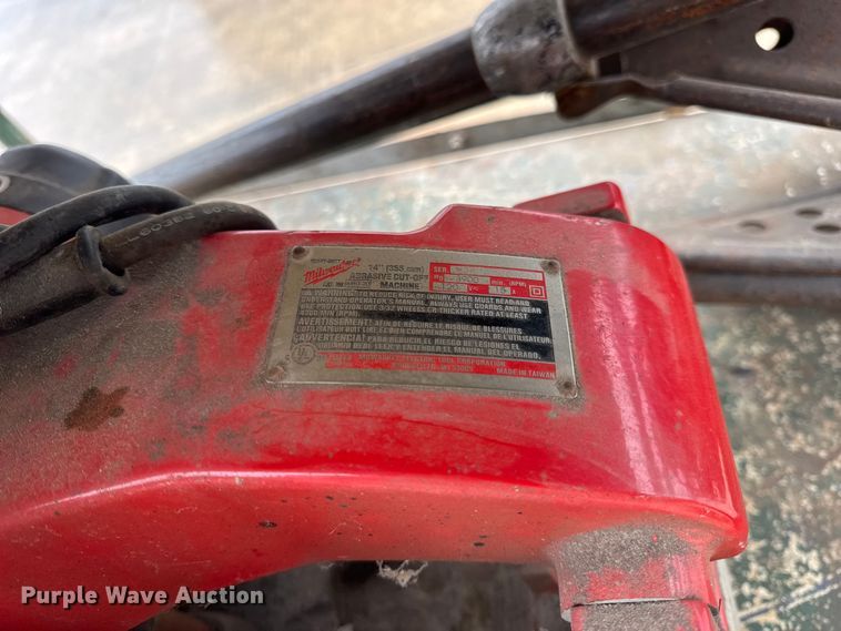 image for item EN0626 Assorted tools