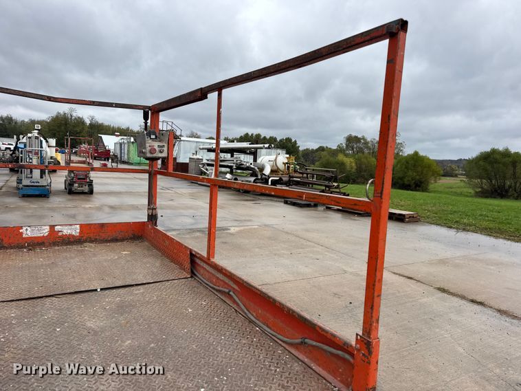 image for item EN0628 1992 SkyJack SJ-4620 scissor lift