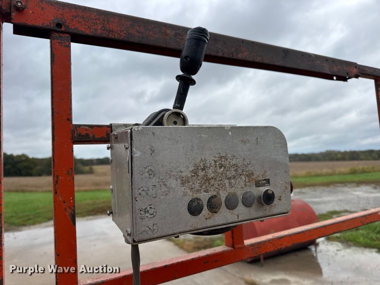 image for item EN0628 1992 SkyJack SJ-4620 scissor lift