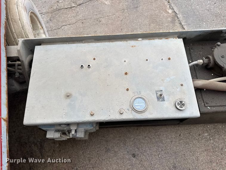 image for item EN0628 1992 SkyJack SJ-4620 scissor lift