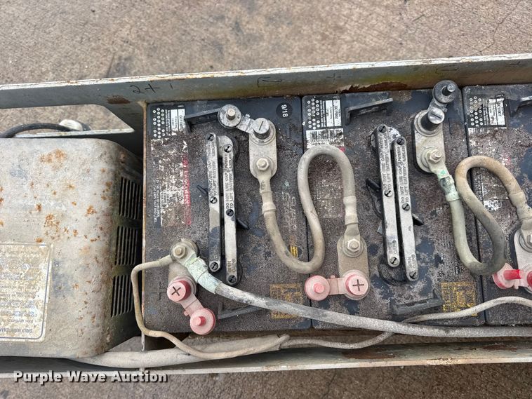 image for item EN0628 1992 SkyJack SJ-4620 scissor lift