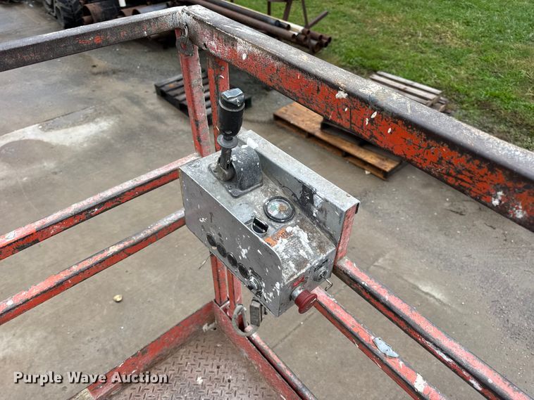 image for item EN0629 1995 SkyJack SJ-4626 scissor lift