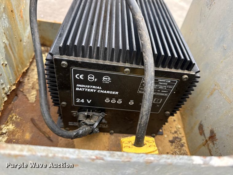 image for item EN0629 1995 SkyJack SJ-4626 scissor lift