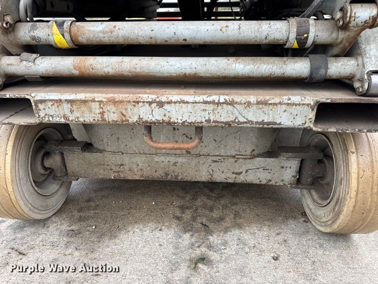 image for item EN0630 1995 SkyJack SJ-4626 scissor lift