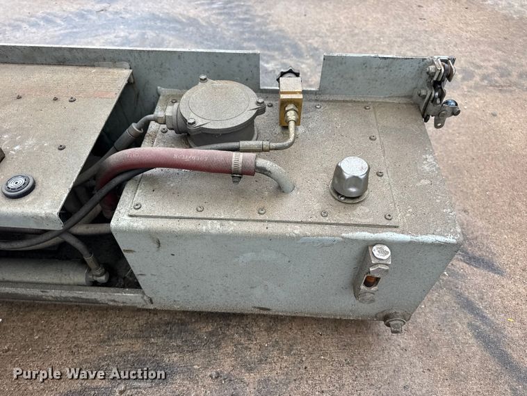 image for item EN0630 1995 SkyJack SJ-4626 scissor lift