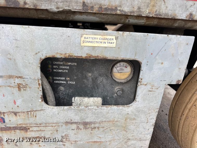 image for item EN0630 1995 SkyJack SJ-4626 scissor lift