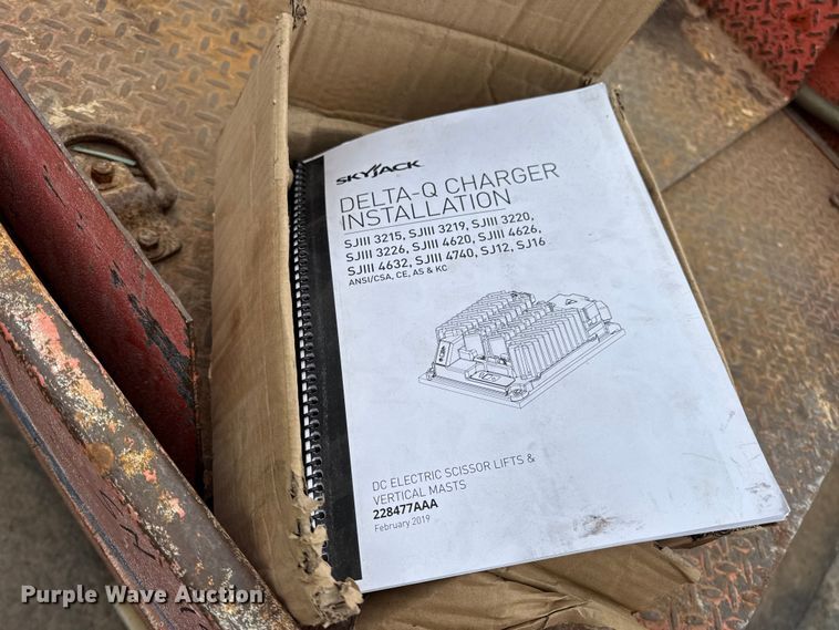 image for item EN0630 1995 SkyJack SJ-4626 scissor lift