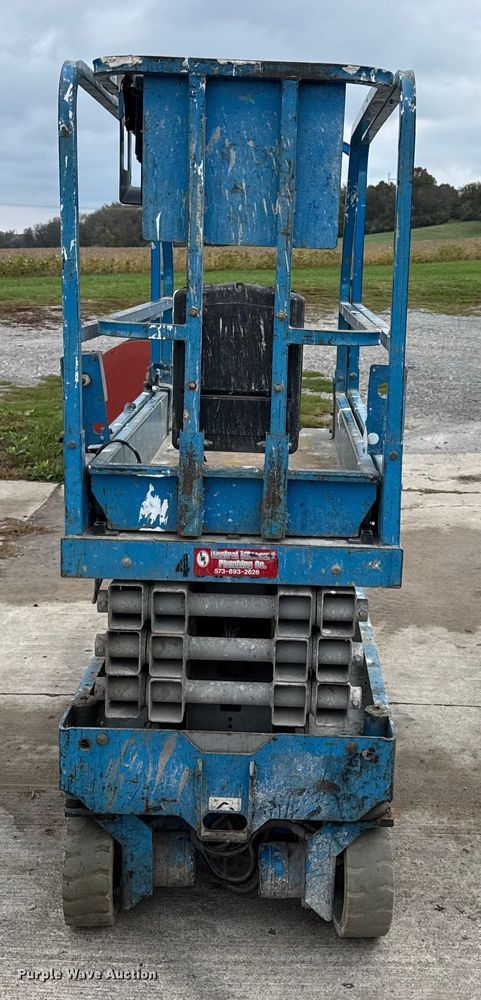 image for item EN0632 Genie GS-1930 scissor lift