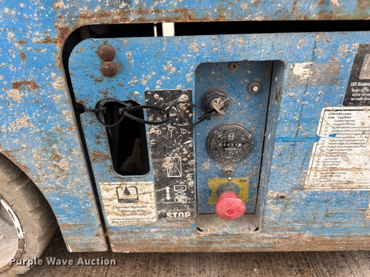 image for item EN0632 Genie GS-1930 scissor lift