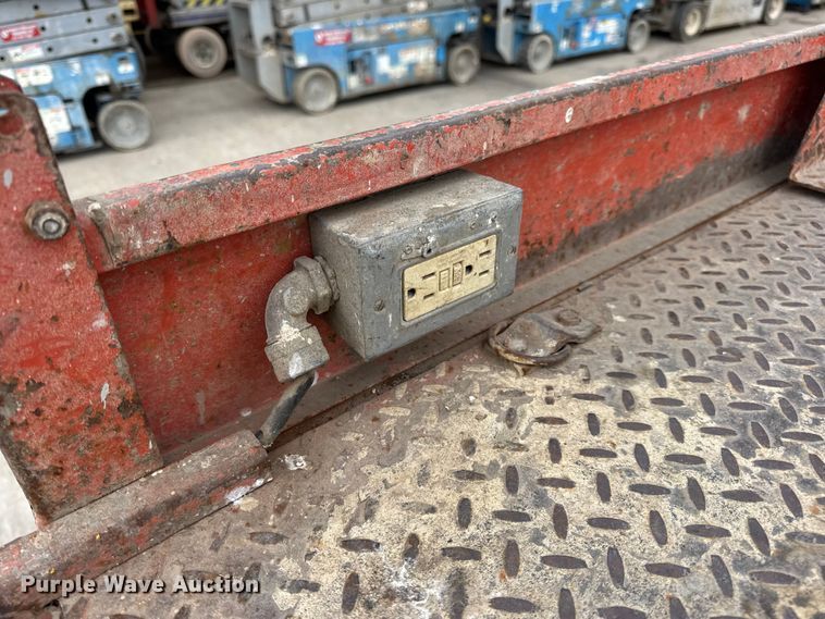 image for item EN0635 1999 SkyJack SJIII-3015 scissor lift