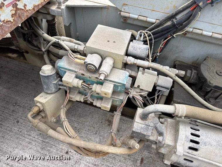 image for item EN0635 1999 SkyJack SJIII-3015 scissor lift