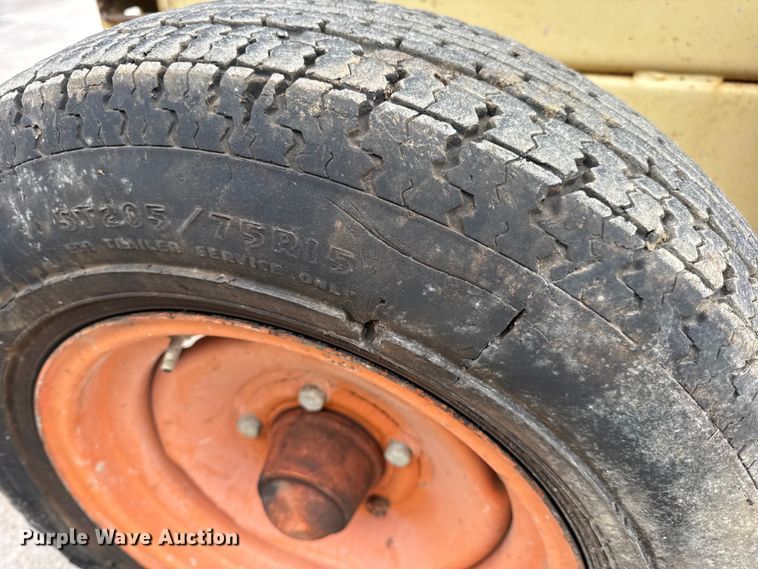 image for item EN0636 1996 JLG 3369 Sizzor Commander scissor lift