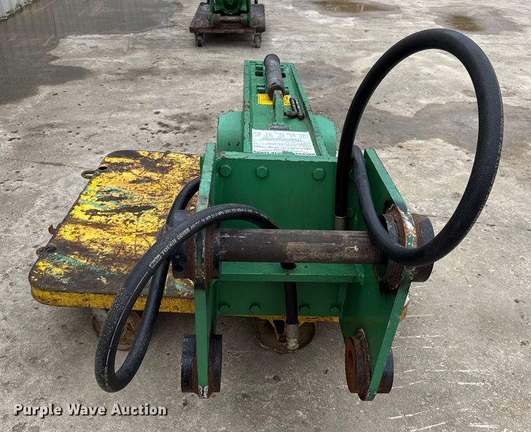 image for item EN0639 2000 Rockram 775 breaker