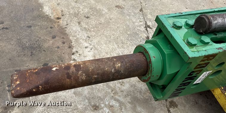 image for item EN0639 2000 Rockram 775 breaker