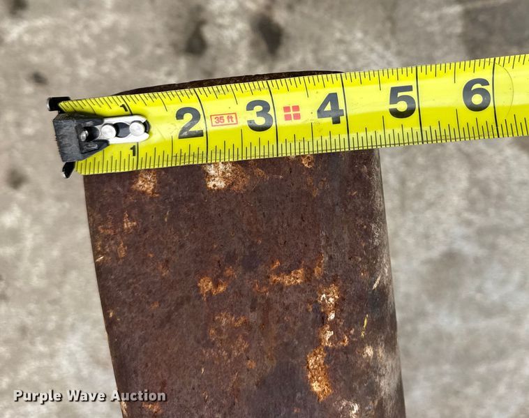 image for item EN0639 2000 Rockram 775 breaker