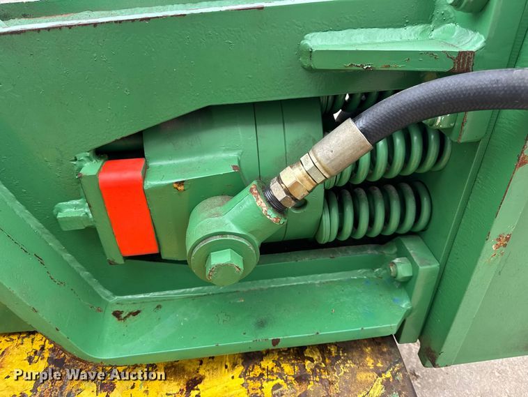 image for item EN0639 2000 Rockram 775 breaker