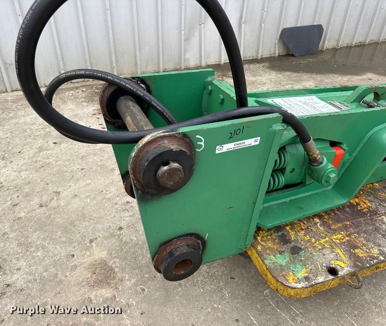 image for item EN0639 2000 Rockram 775 breaker