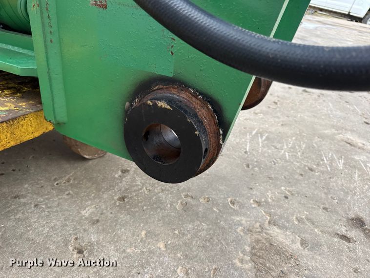 image for item EN0639 2000 Rockram 775 breaker