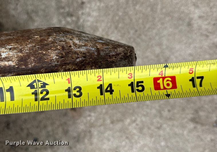 image for item EN0640 2002 Rockram 685 breaker