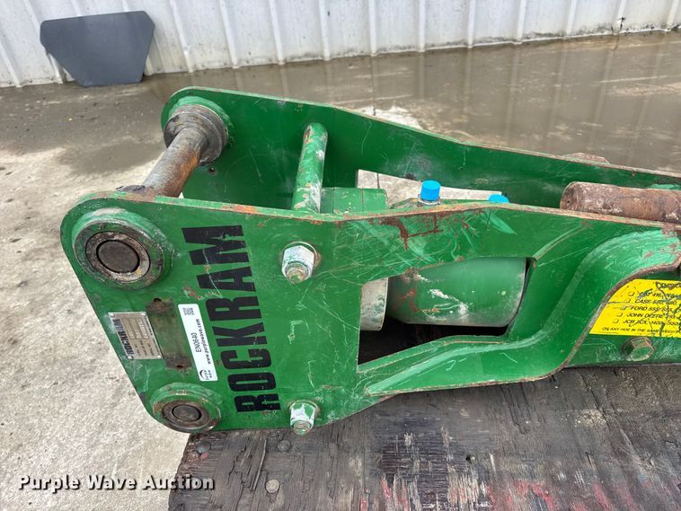 image for item EN0640 2002 Rockram 685 breaker