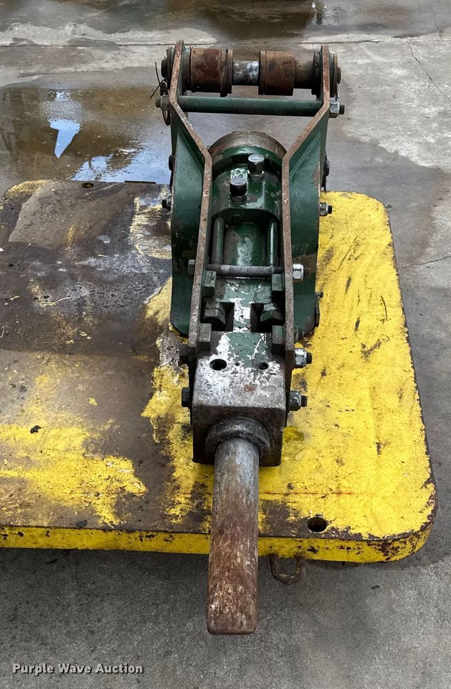 image for item EN0641 2006 Dynatec SIB1200 breaker