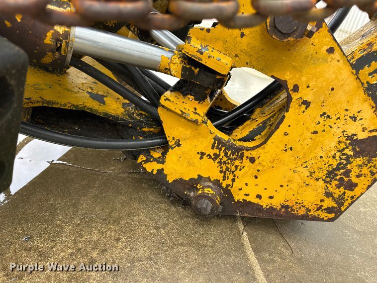 image for item EN0642 Vermeer BH-800 backhoe attachment