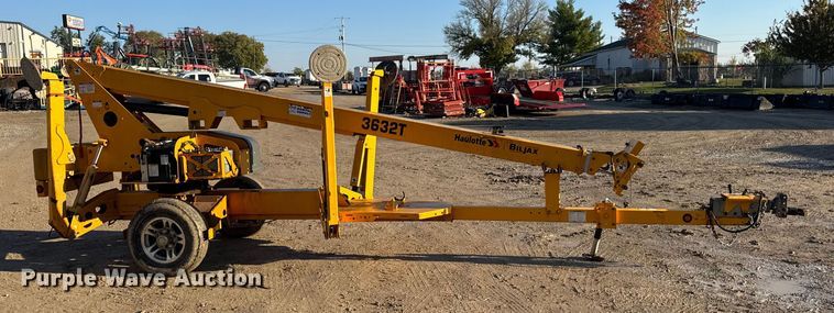 image for item EN0644 2014 Haulotte 3632T boom lift