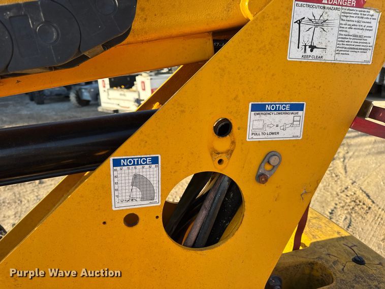 image for item EN0644 2014 Haulotte 3632T boom lift