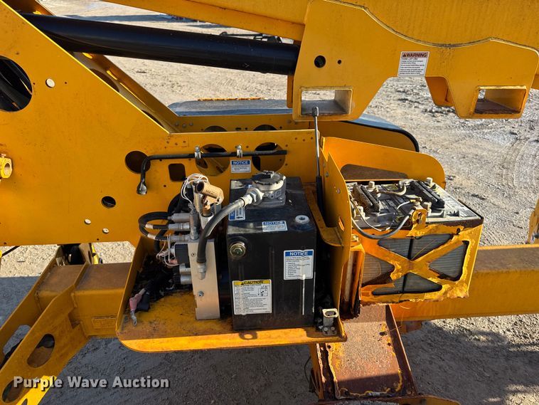 image for item EN0644 2014 Haulotte 3632T boom lift