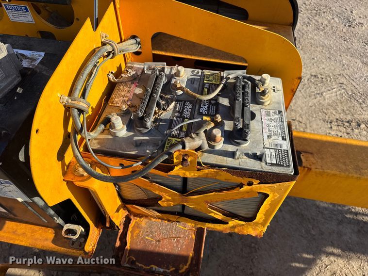 image for item EN0644 2014 Haulotte 3632T boom lift