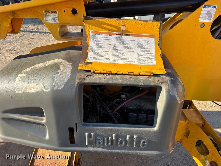 image for item EN0644 2014 Haulotte 3632T boom lift