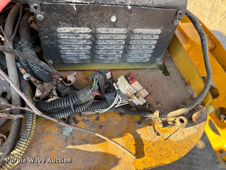 image for item EN0644 2014 Haulotte 3632T boom lift