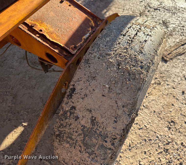 image for item EN0644 2014 Haulotte 3632T boom lift