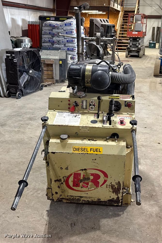 image for item EN0646 2006 Ingersoll-Rand WS36570DHE concrete saw