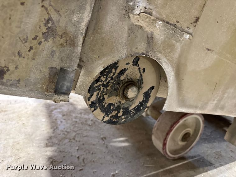 image for item EN0646 2006 Ingersoll-Rand WS36570DHE concrete saw