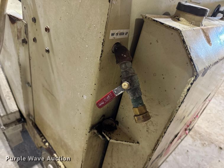 image for item EN0646 2006 Ingersoll-Rand WS36570DHE concrete saw