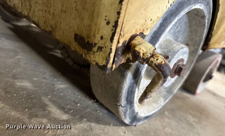 image for item EN0646 2006 Ingersoll-Rand WS36570DHE concrete saw