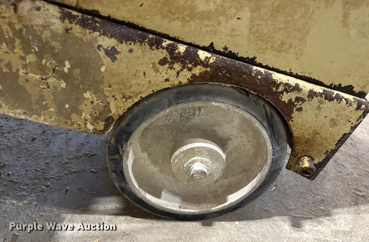 image for item EN0646 2006 Ingersoll-Rand WS36570DHE concrete saw