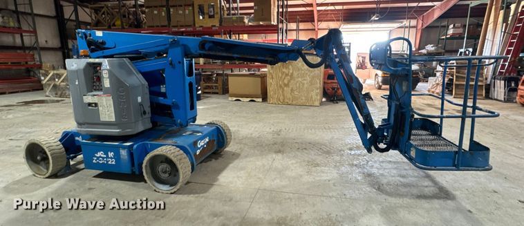 image for item EN0647 2010 Genie Z-34/22N boom lift