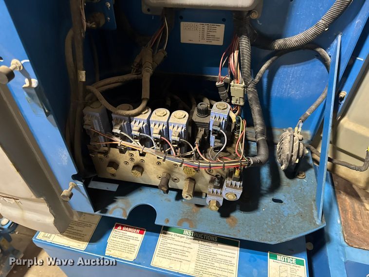 image for item EN0647 2010 Genie Z-34/22N boom lift