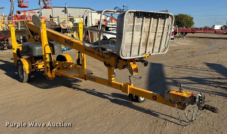 image for item EN0648 2015 Haulotte 3632T boom lift