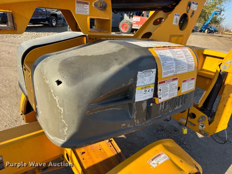 image for item EN0648 2015 Haulotte 3632T boom lift