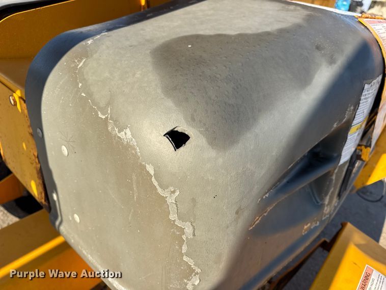 image for item EN0648 2015 Haulotte 3632T boom lift