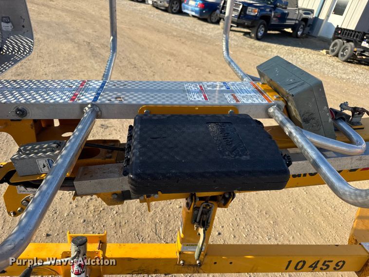 image for item EN0648 2015 Haulotte 3632T boom lift