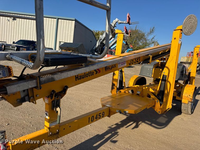 image for item EN0648 2015 Haulotte 3632T boom lift