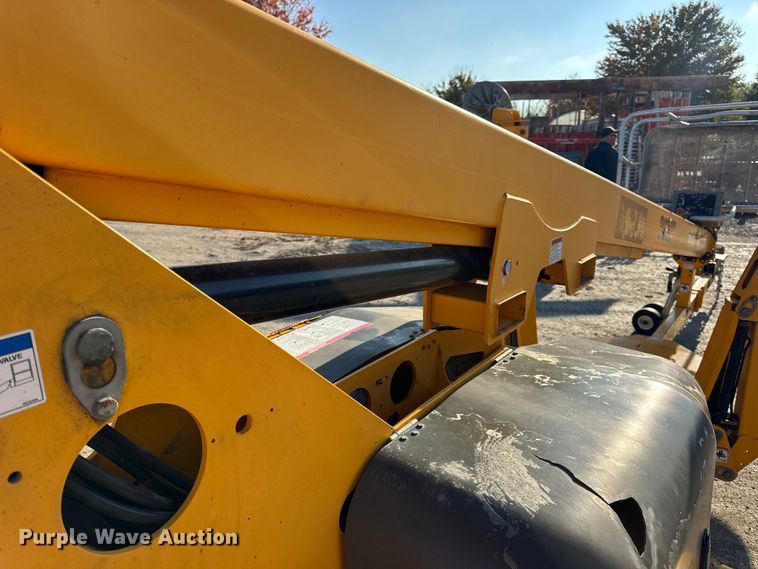 image for item EN0648 2015 Haulotte 3632T boom lift