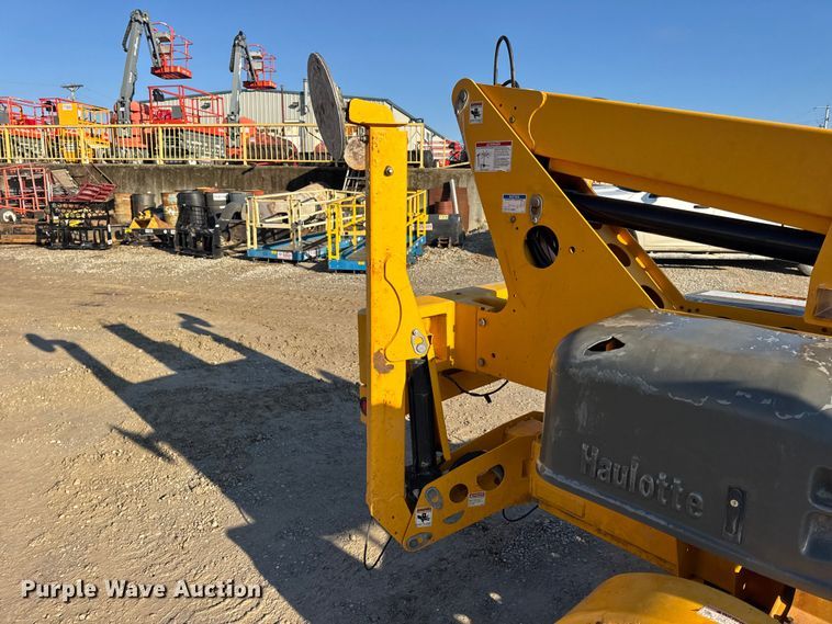 image for item EN0648 2015 Haulotte 3632T boom lift